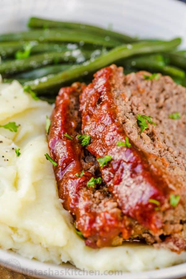 meatloaf glazed with meatloaf sauce